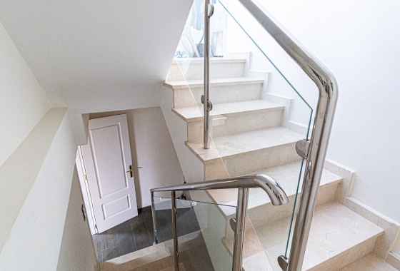 Reventa - Villa - La Mata