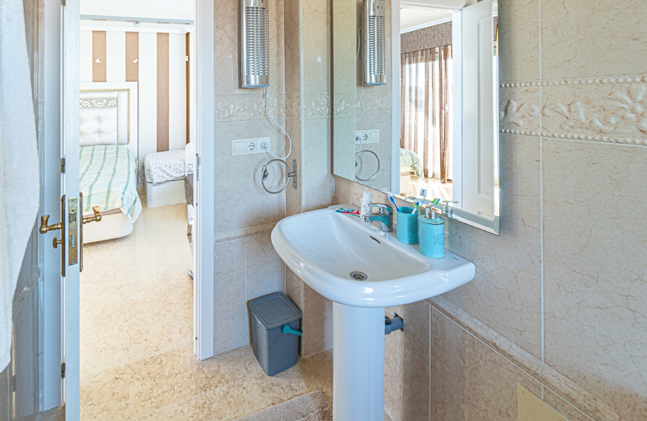 Reventa - Villa - La Mata