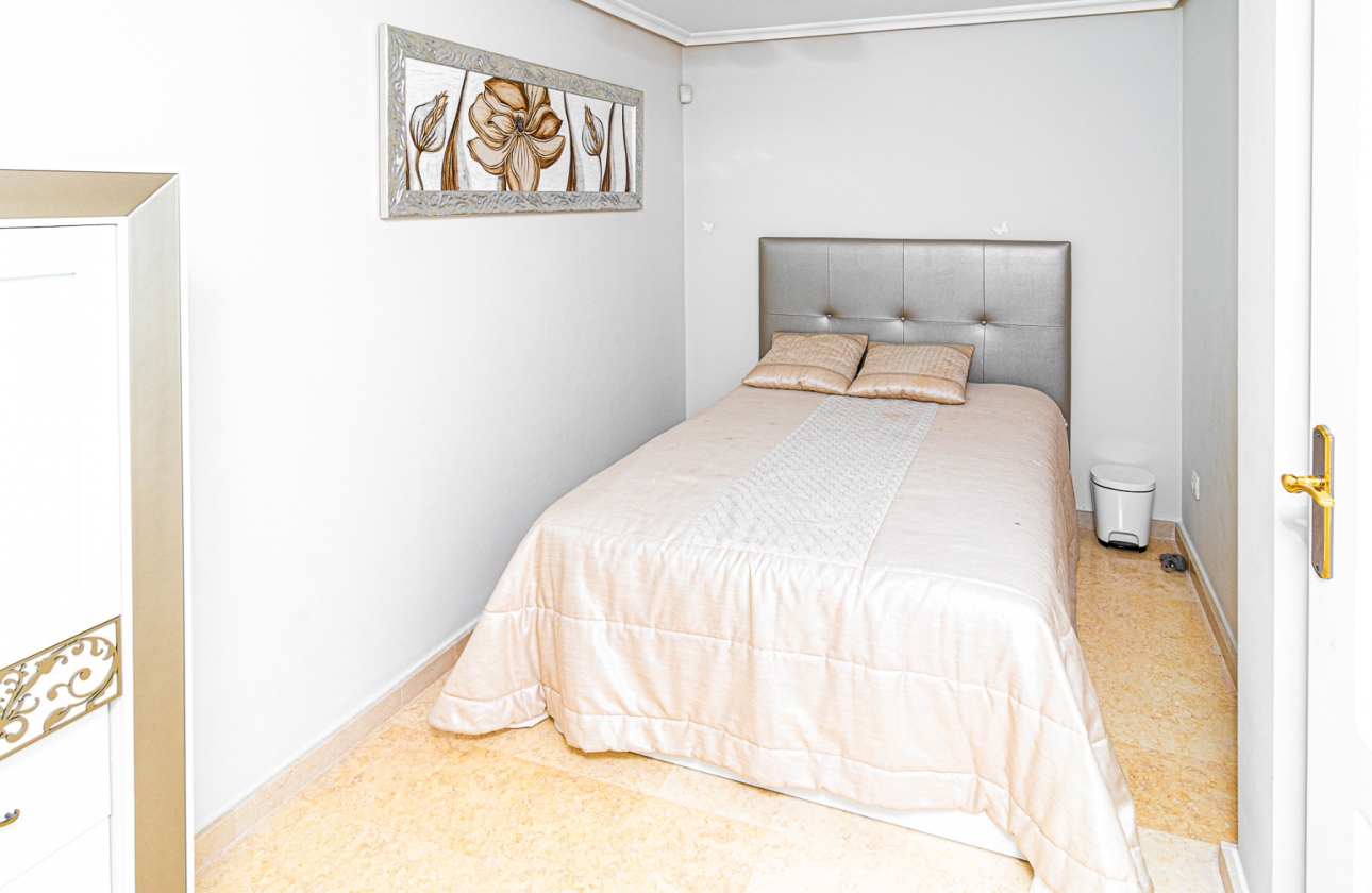 Reventa - Villa - La Mata