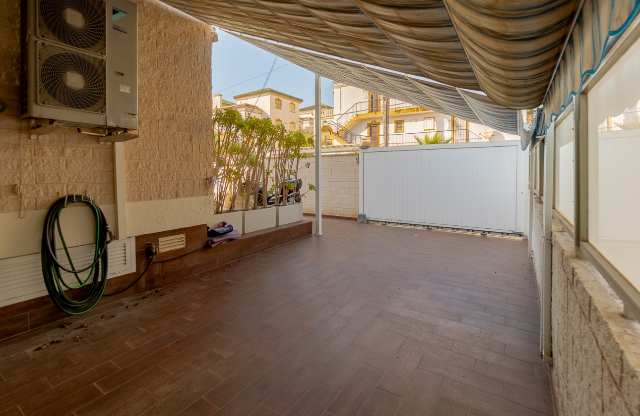 Reventa - Villa - La Mata