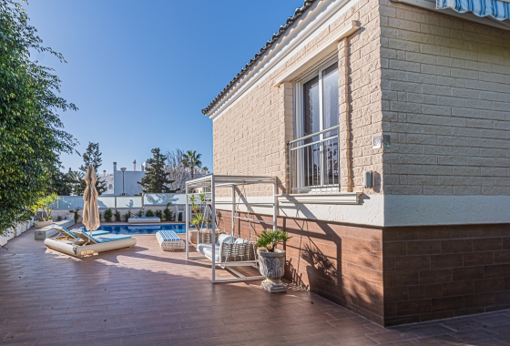 Reventa - Villa - La Mata