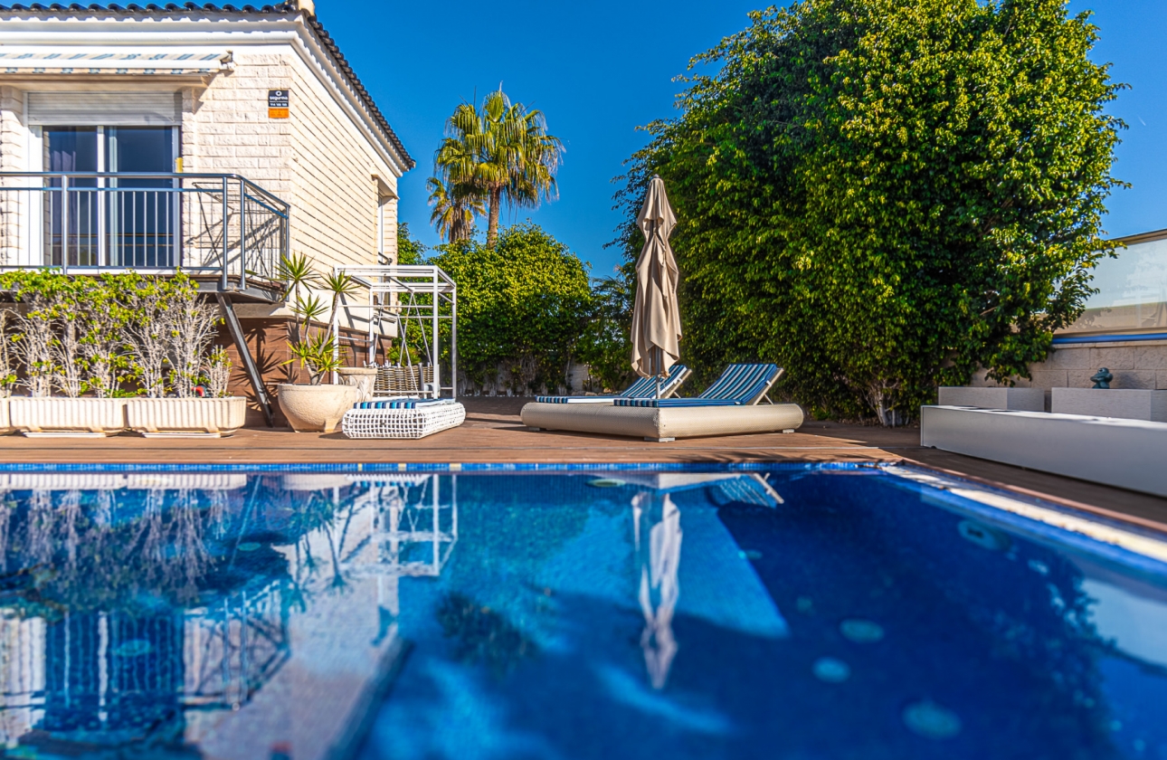 Reventa - Villa - La Mata