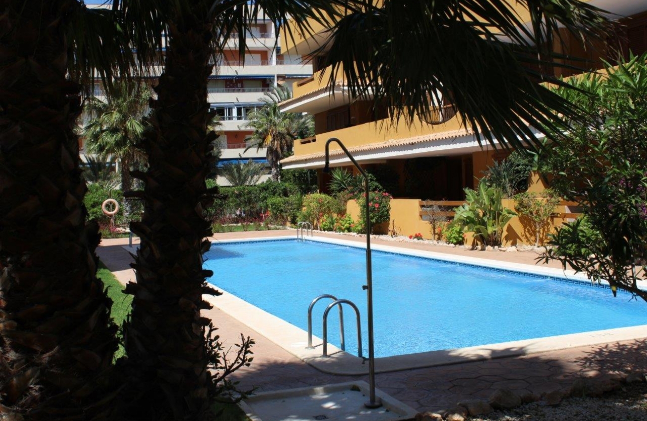 Rynek wtórny - Apartament - Punta Prima - La Entrada