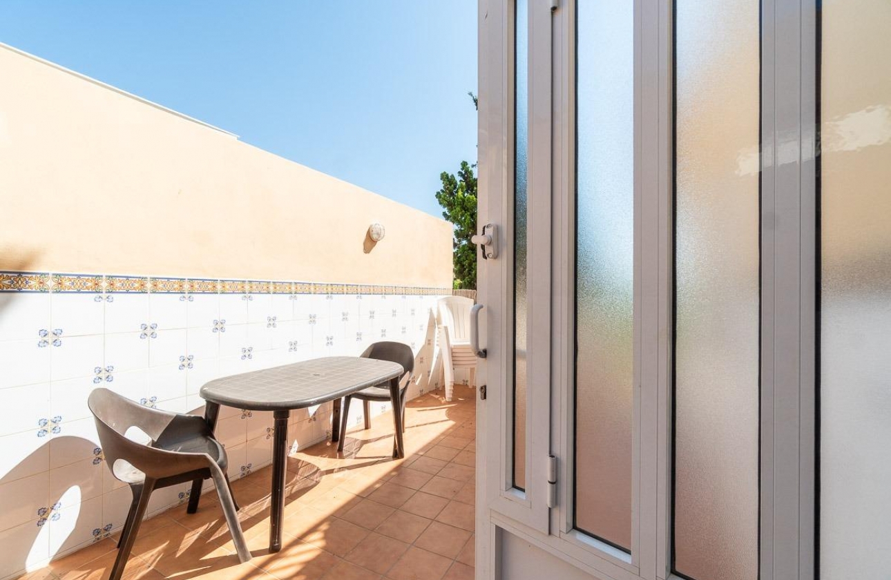 Rynek wtórny - Villa - Torrevieja - Playa de la mata