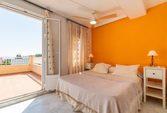 Rynek wtórny - Villa - Torrevieja - Playa de la mata