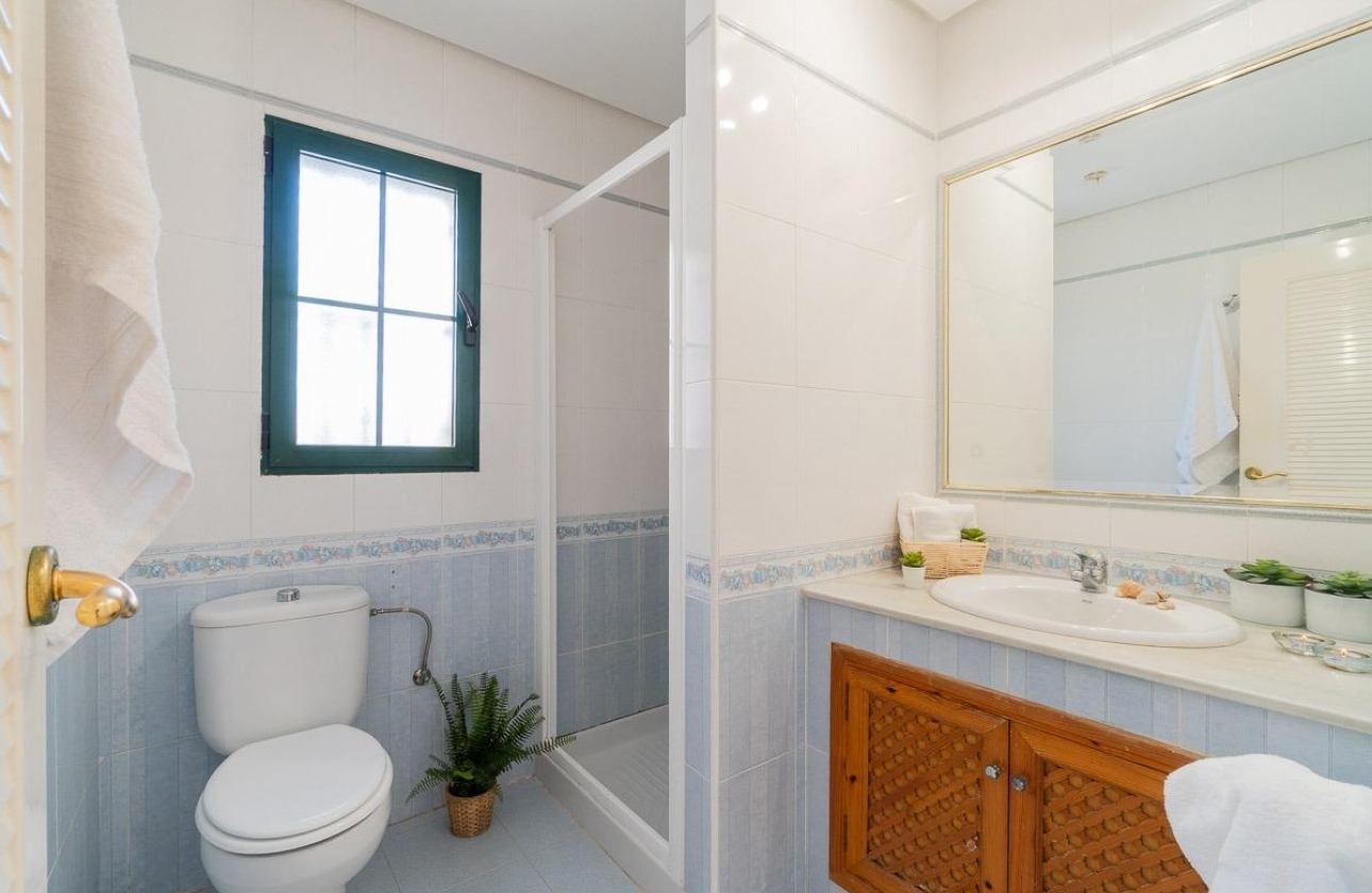 Rynek wtórny - Villa - Orihuela Costa - Villamartín