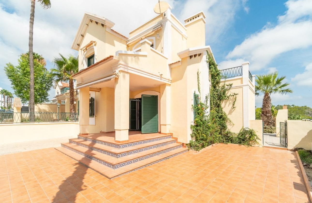 Rynek wtórny - Villa - Orihuela Costa - Villamartín