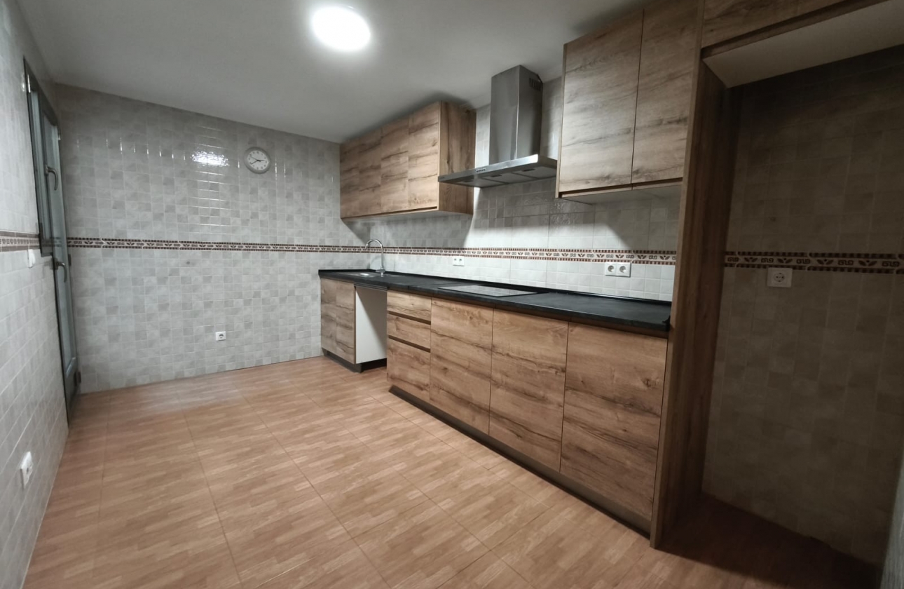 Rynek wtórny - Apartament - San Isidro De Albatera - San Isidro