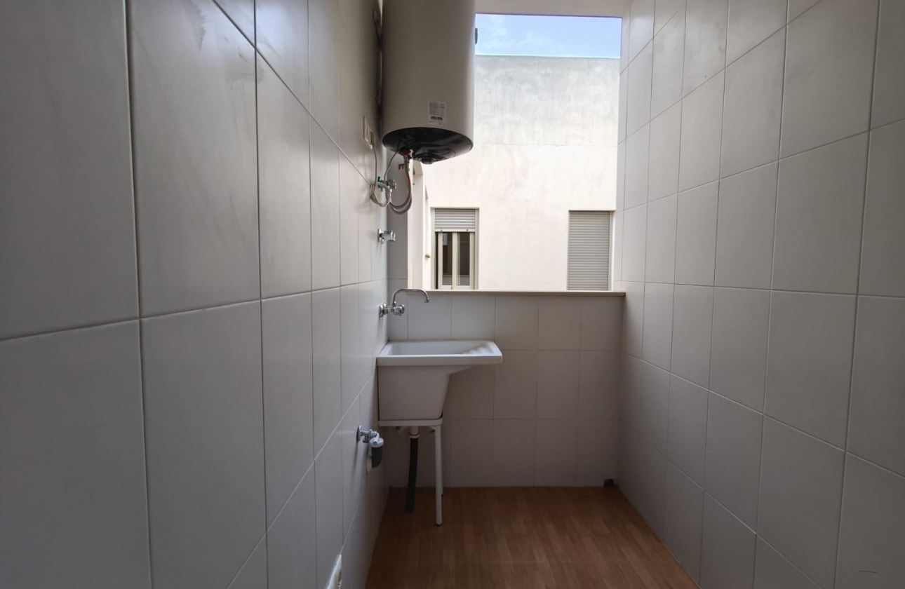 Rynek wtórny - Apartament - San Isidro De Albatera - San Isidro