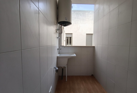 Rynek wtórny - Apartament - San Isidro De Albatera - San Isidro