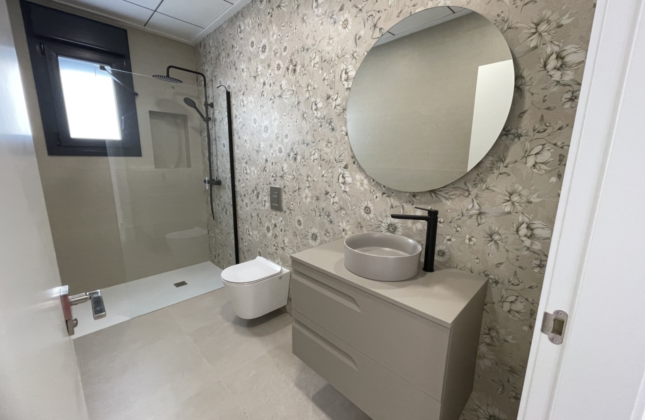 New Build - Detached - Heredades
