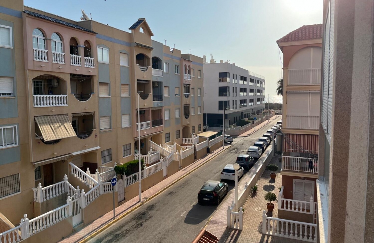 Rynek wtórny - Apartament - Torrevieja - La Mata