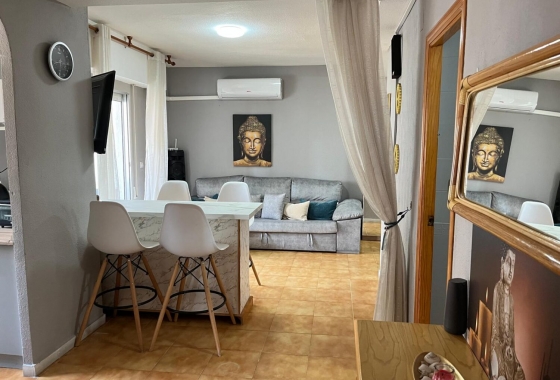 Rynek wtórny - Apartament - Torrevieja - La Mata