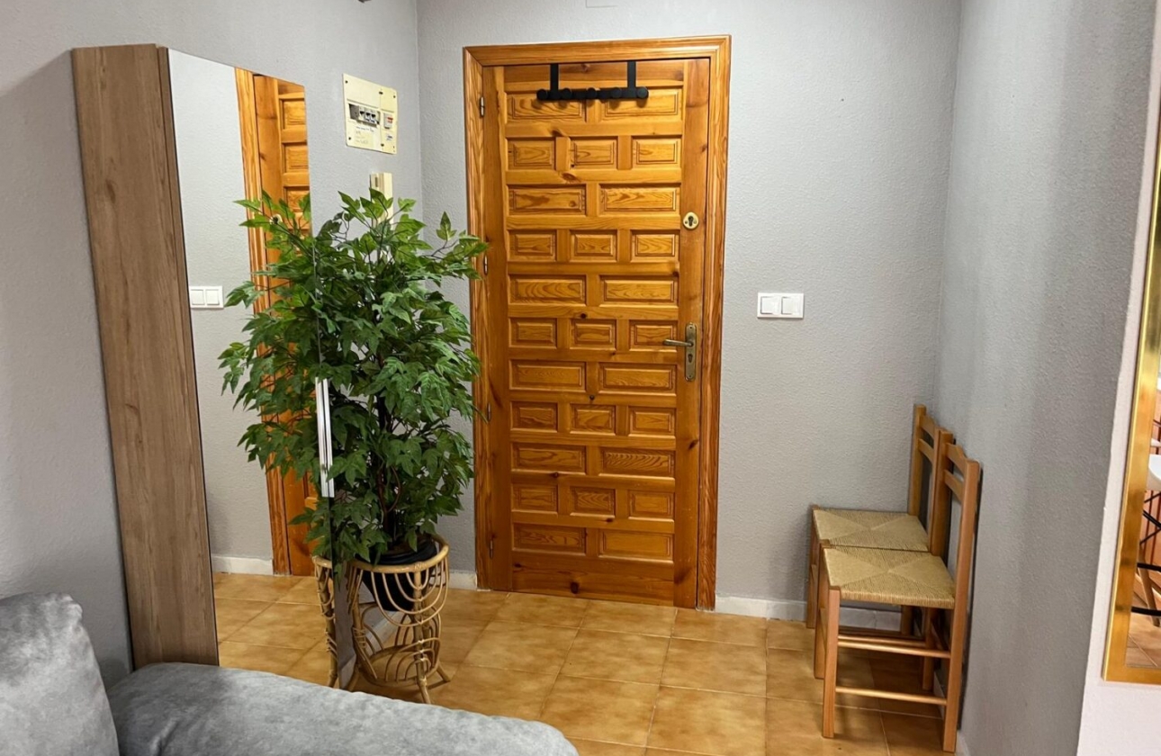 Rynek wtórny - Apartament - Torrevieja - La Mata