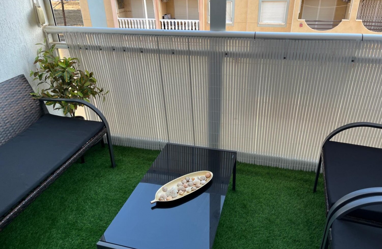 Rynek wtórny - Apartament - Torrevieja - La Mata