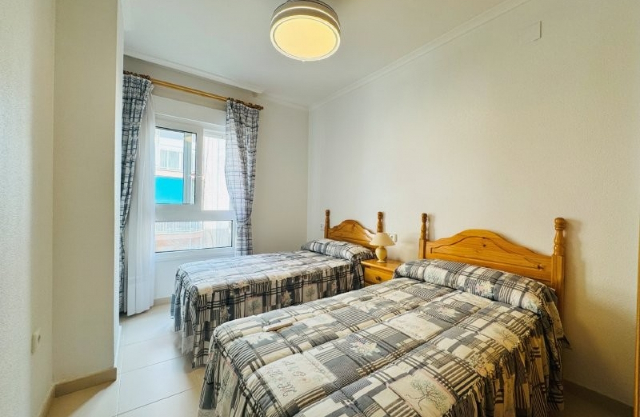 Rynek wtórny - Apartament - Torrevieja - La Mata