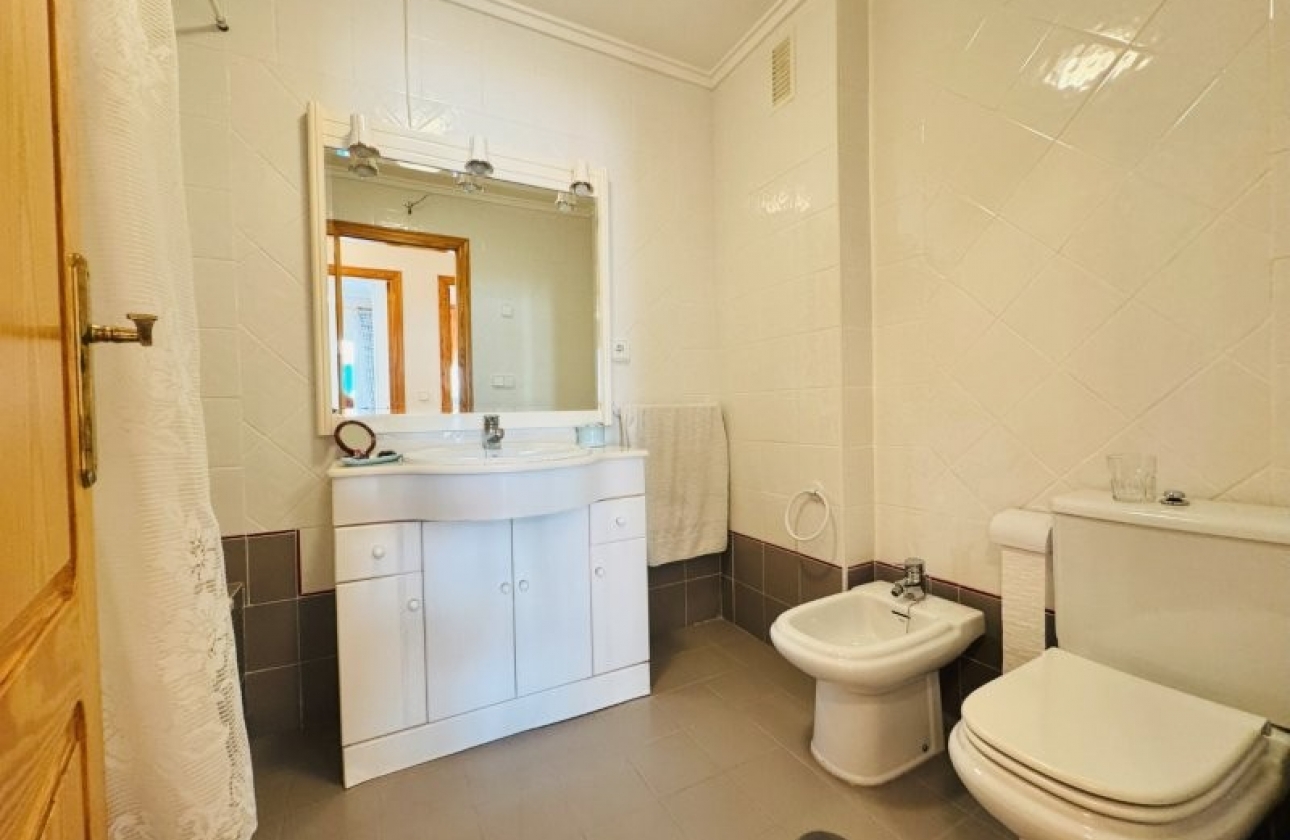 Rynek wtórny - Apartament - Torrevieja - La Mata