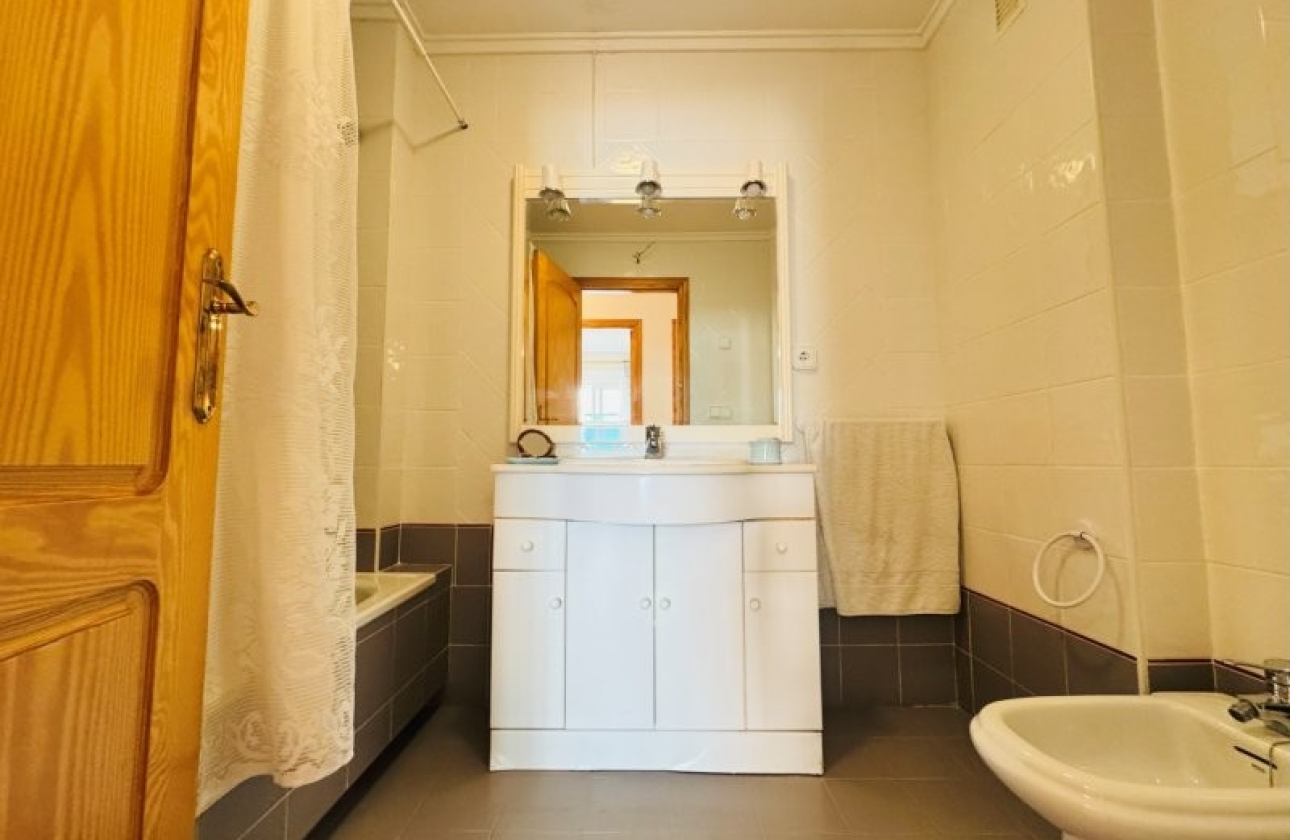 Rynek wtórny - Apartament - Torrevieja - La Mata