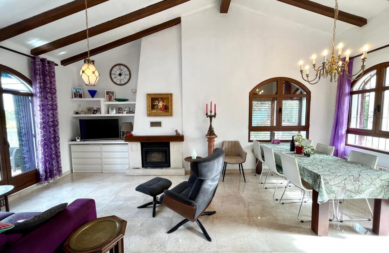 Rynek wtórny - Villa - Orihuela Costa - Villamartín