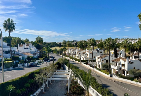 Rynek wtórny - Villa - Orihuela Costa - Villamartín