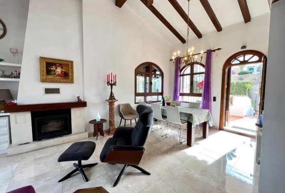 Rynek wtórny - Villa - Orihuela Costa - Villamartín