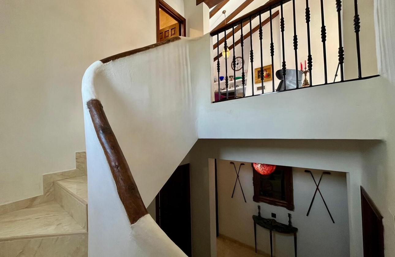 Rynek wtórny - Villa - Orihuela Costa - Villamartín