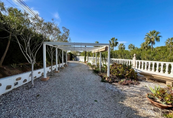 Rynek wtórny - Villa - Orihuela Costa - Villamartín