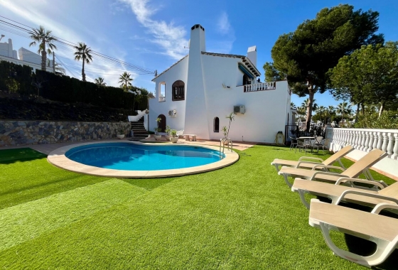 Rynek wtórny - Villa - Orihuela Costa - Villamartín