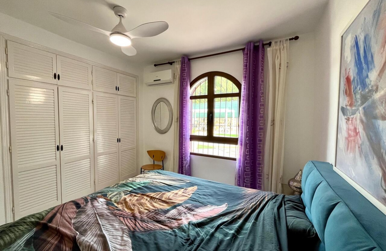 Rynek wtórny - Villa - Orihuela Costa - Villamartín