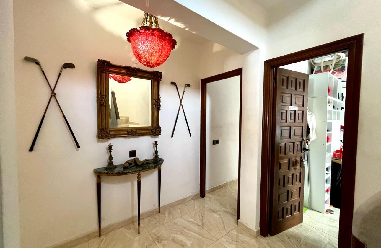 Rynek wtórny - Villa - Orihuela Costa - Villamartín