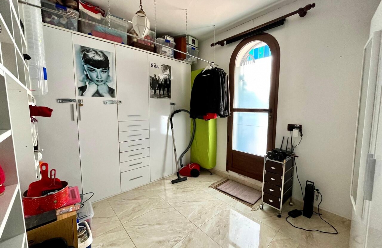 Rynek wtórny - Villa - Orihuela Costa - Villamartín