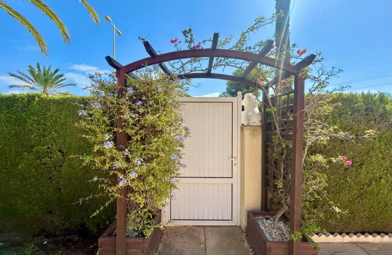 Rynek wtórny - Villa - Orihuela Costa - Cabo Roig