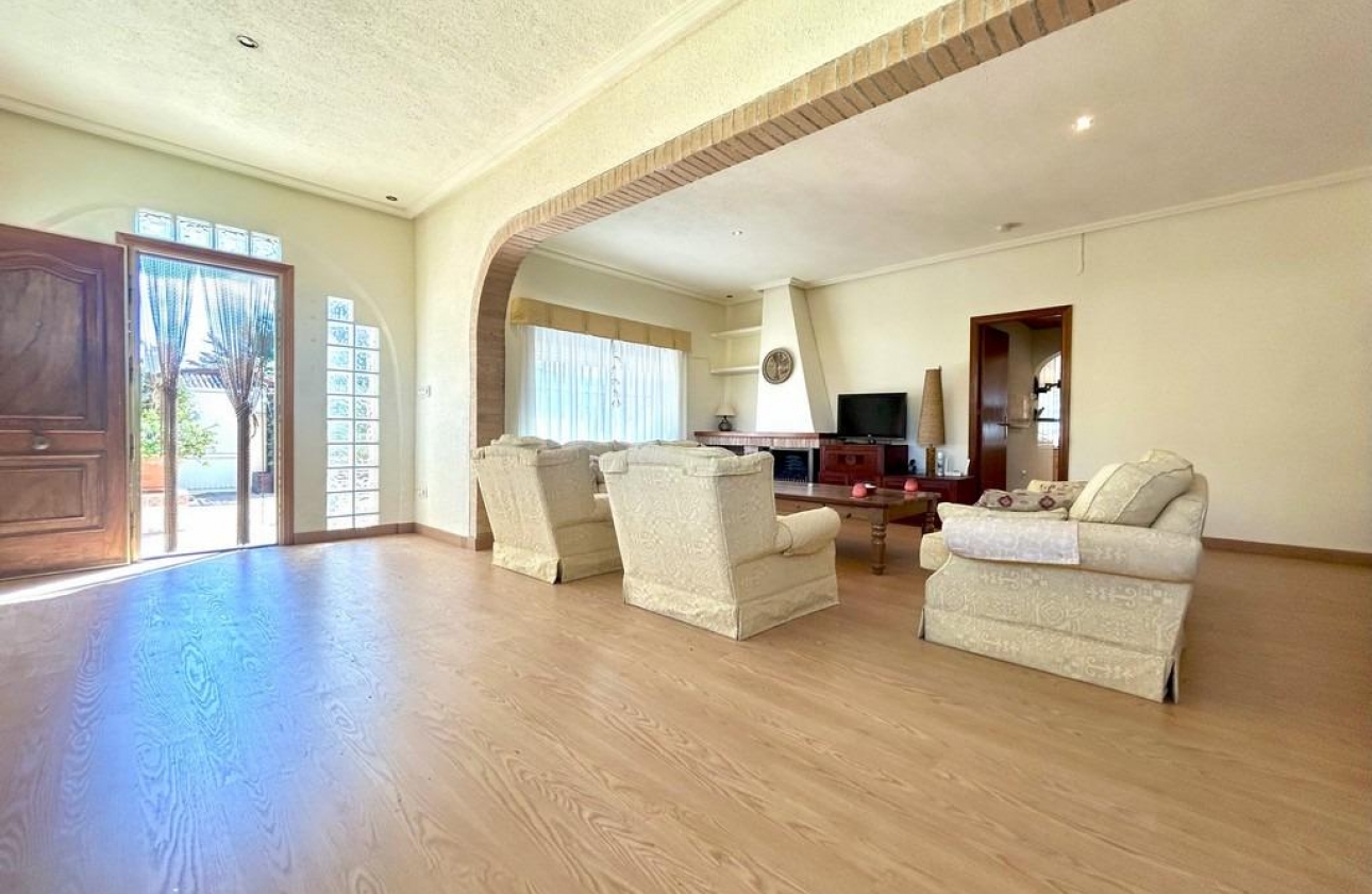 Rynek wtórny - Villa - Orihuela Costa - Cabo Roig