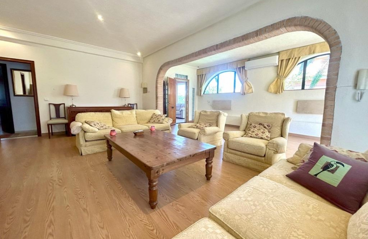 Rynek wtórny - Villa - Orihuela Costa - Cabo Roig
