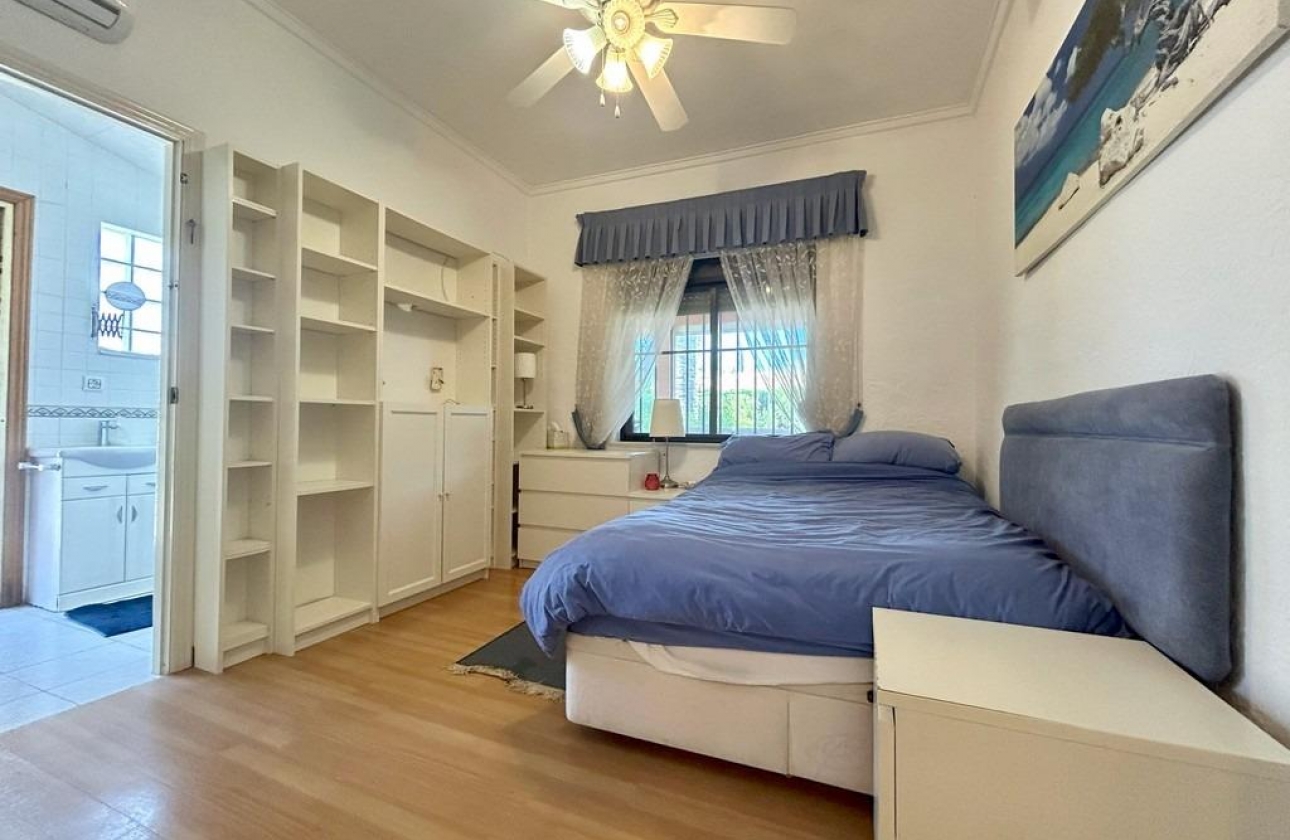 Rynek wtórny - Villa - Orihuela Costa - Cabo Roig