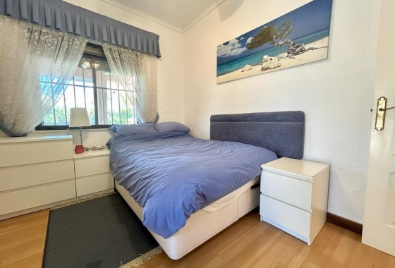 Rynek wtórny - Villa - Orihuela Costa - Cabo Roig