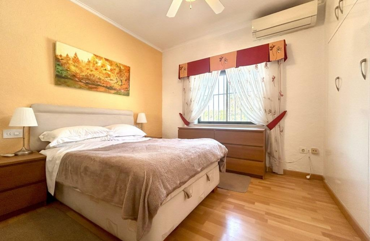 Rynek wtórny - Villa - Orihuela Costa - Cabo Roig