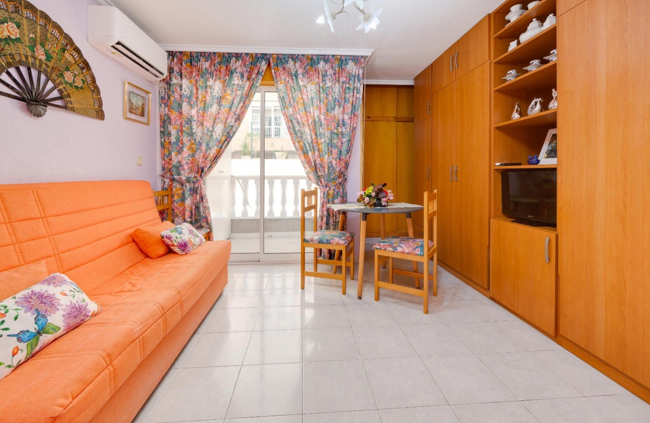 Rynek wtórny - Apartament - Torrevieja - Acequion