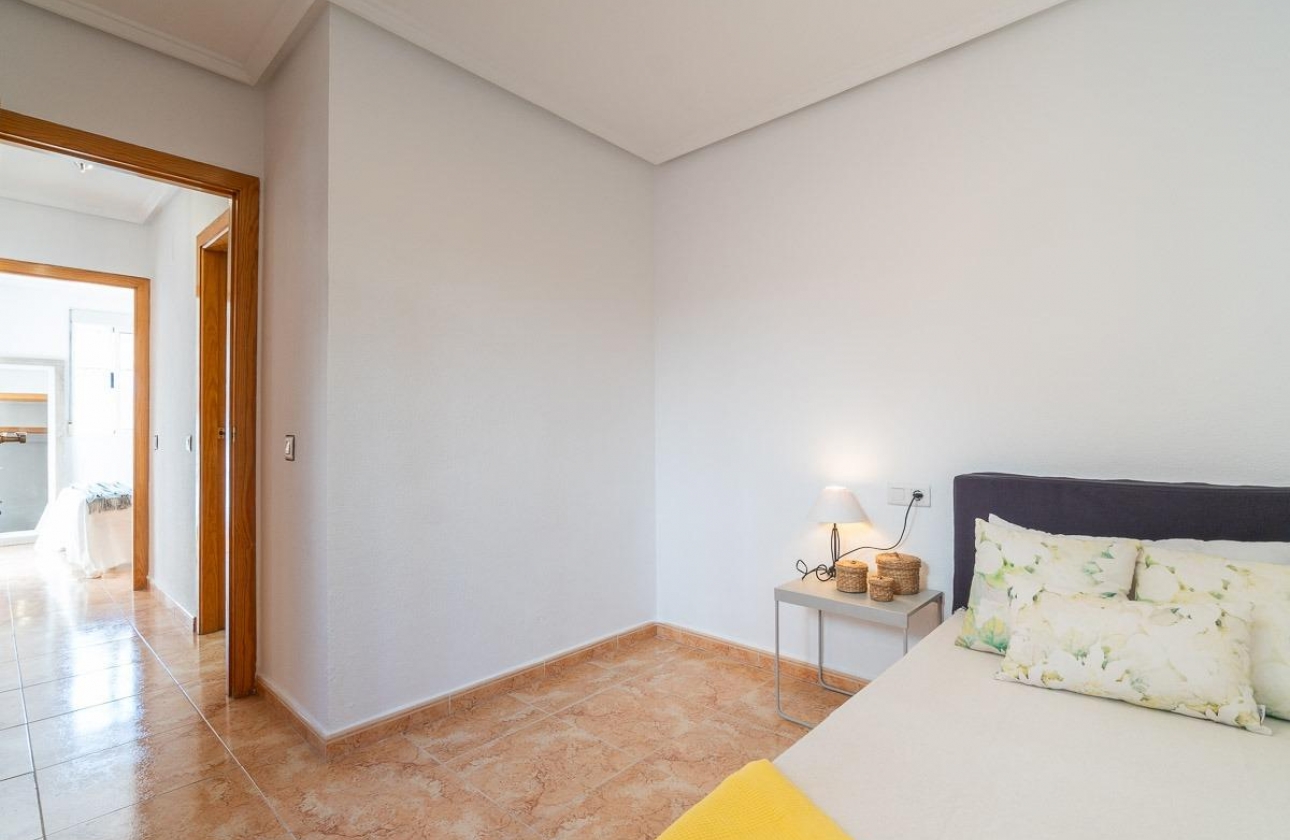 Rynek wtórny - Szeregowiec - Torrevieja - El limonar