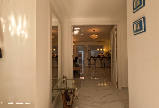 Rynek wtórny - Szeregowiec - Torrevieja - El Acequión - Los Náufragos