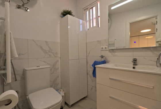 Rynek wtórny - Szeregowiec - Torrevieja - El Acequión - Los Náufragos