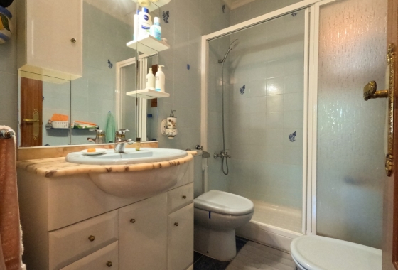 Rynek wtórny - Szeregowiec - Torrevieja - El Acequión - Los Náufragos