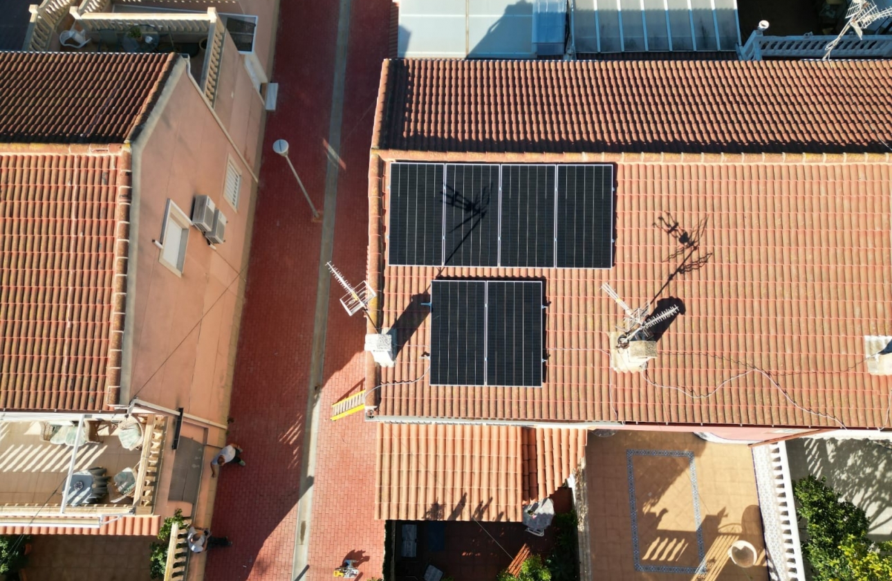 Rynek wtórny - Szeregowiec - Torrevieja - El Acequión - Los Náufragos