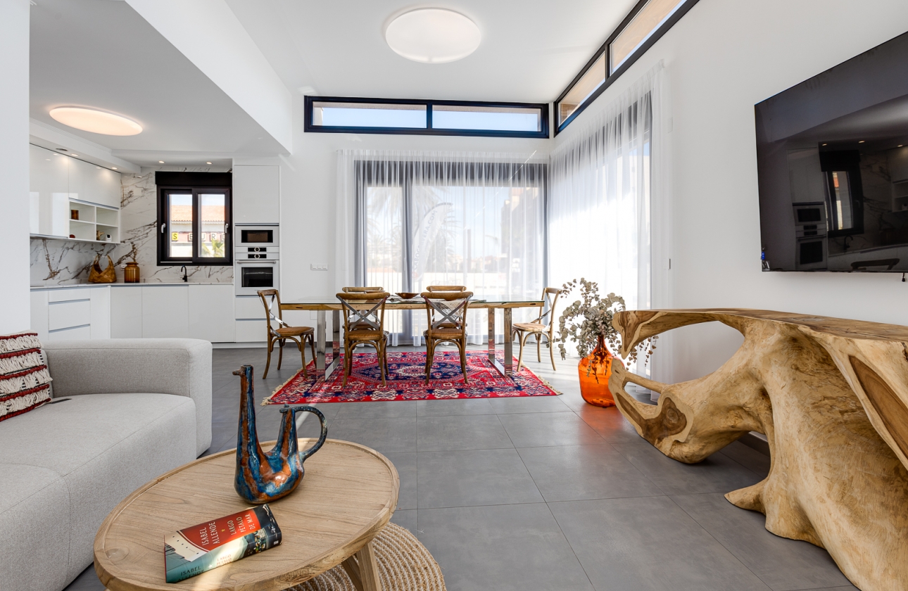 Rynek pierwotny - Detached - Torrevieja - La Mata