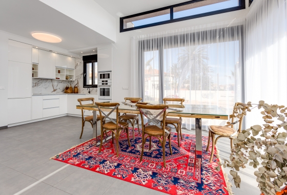 Rynek pierwotny - Detached - Torrevieja - La Mata