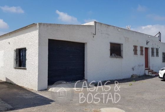 Resale - Country House - Los Montesinos