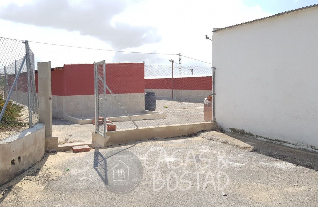 Resale - Country House - Los Montesinos