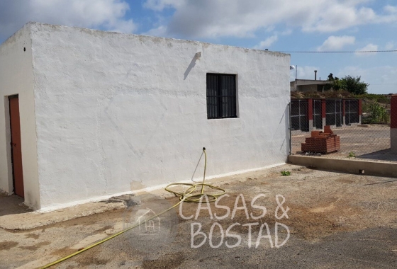 Resale - Country House - Los Montesinos