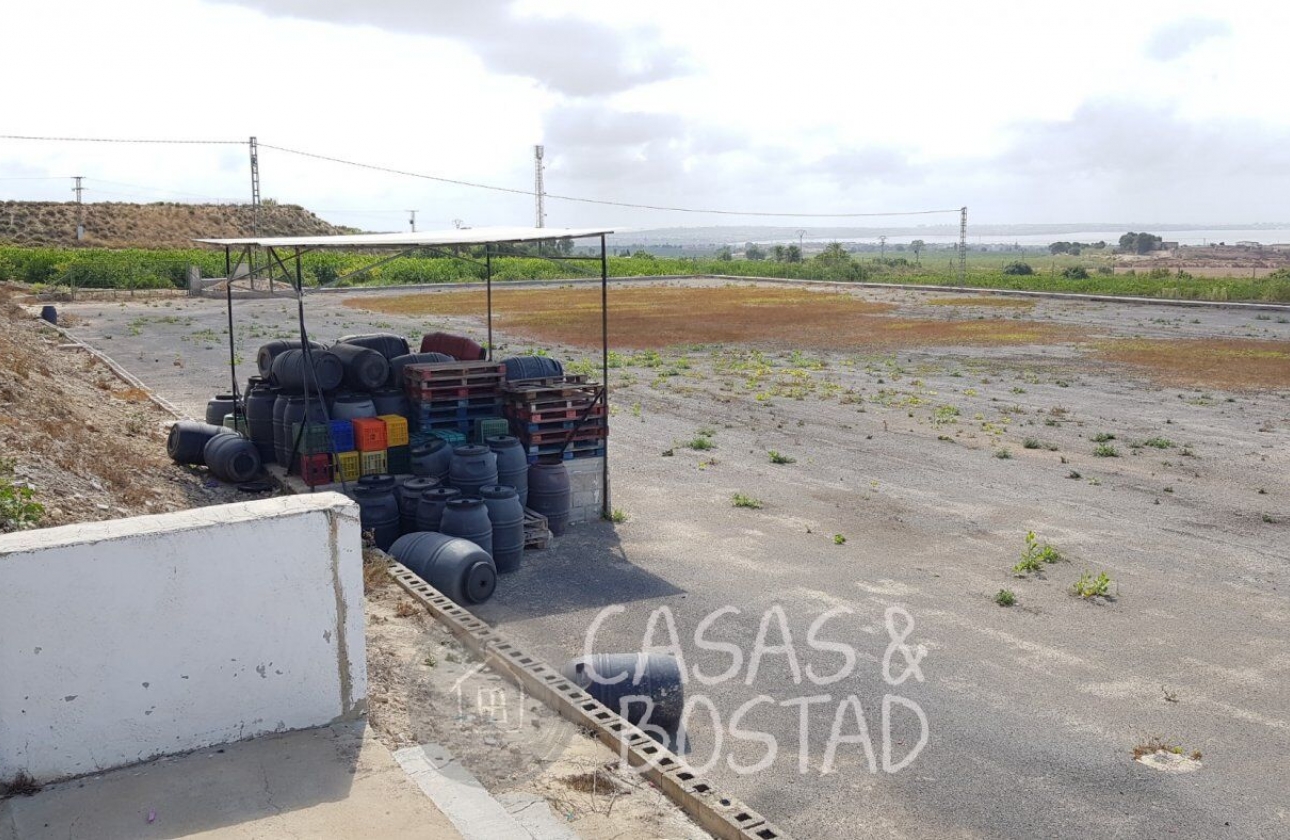 Resale - Country House - Los Montesinos