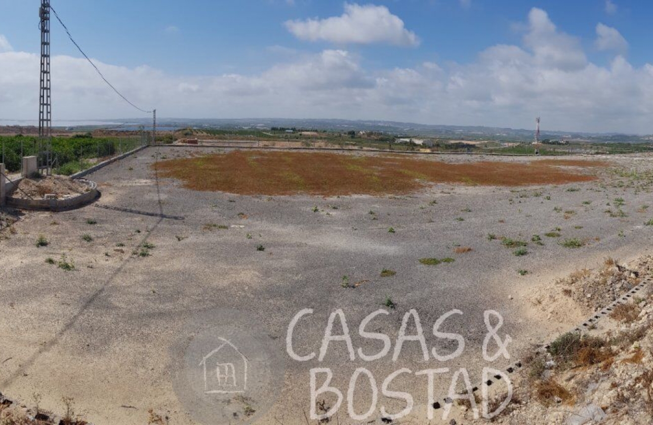 Resale - Country House - Los Montesinos